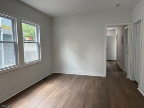 186 Harrison Ave in Montclair, NJ - Building Photo - Building Photo