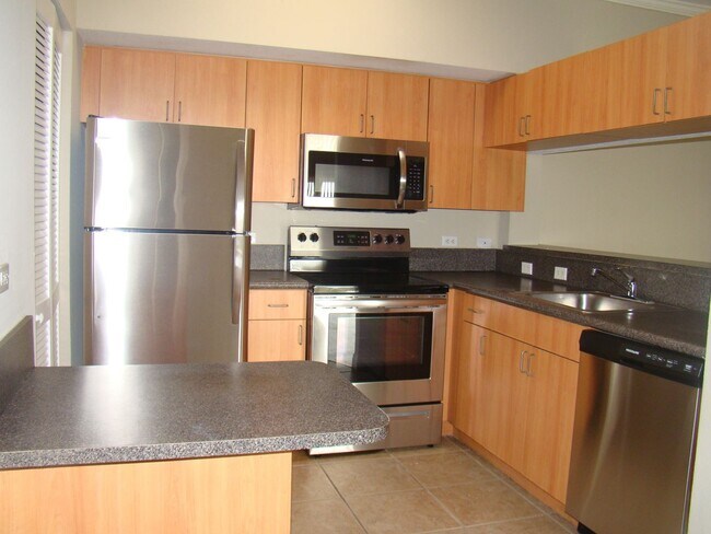 10256 NW 33rd St in Coral Springs, FL - Building Photo - Building Photo