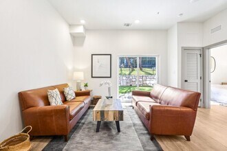 2450 Wickersham Ln, Unit 1926 in Austin, TX - Building Photo - Building Photo