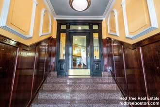 28 Queensberry St in Boston, MA - Building Photo - Building Photo