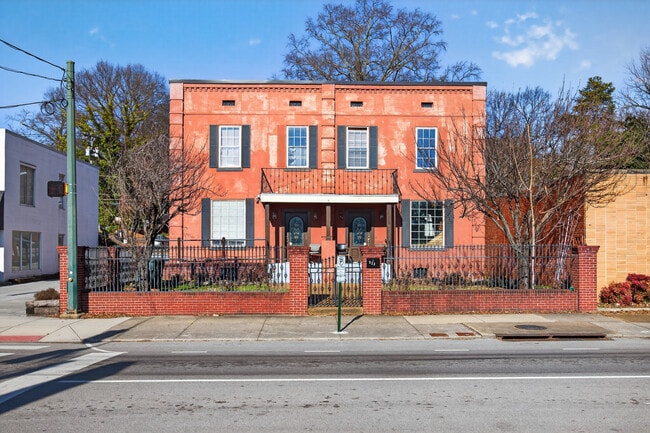 property at 823 McCallie Ave
