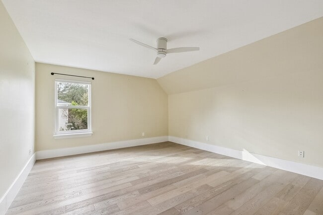 1441 Place Vendome in Winter Park, FL - Building Photo - Building Photo