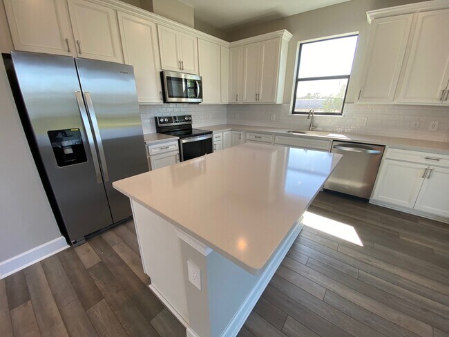 6248 Baywood Ct in Lakewood Ranch, FL - Building Photo - Building Photo