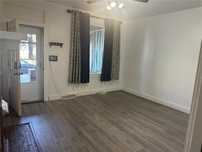 6926 Bishop St in Pittsburgh, PA - Building Photo - Building Photo