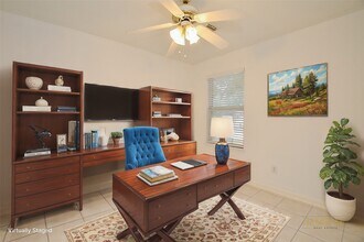 13118 Cres Manor Ln in Houston, TX - Building Photo - Building Photo