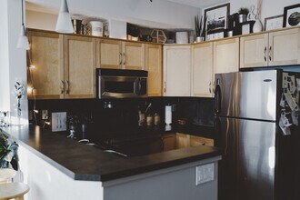 109 Rockyledge Vw NW in Calgary, AB - Building Photo - Building Photo