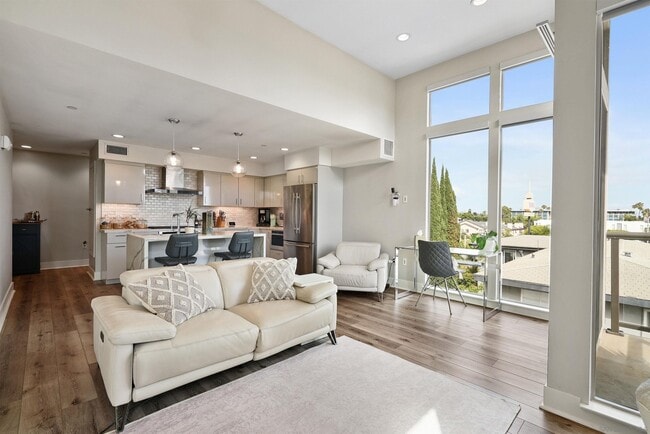 3030 Jarvis St in San Diego, CA - Building Photo - Building Photo