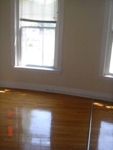 1232 Beacon St in Brookline, MA - Foto de edificio - Building Photo