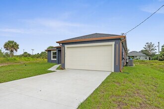3113 Nighthawk Ave in Palm Bay, FL - Building Photo - Building Photo