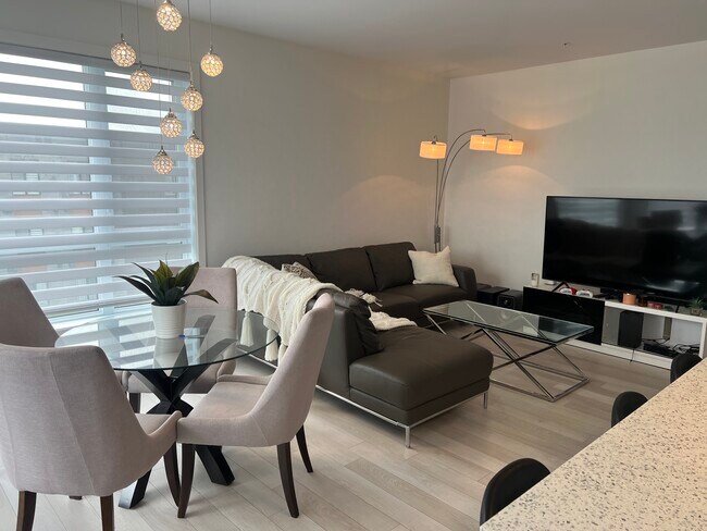 335 De La Belle-Dame Av in La Prairie, QC - Building Photo - Building Photo