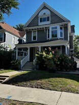 2117 Bryant Ave S, Unit 2 in Minneapolis, MN - Building Photo