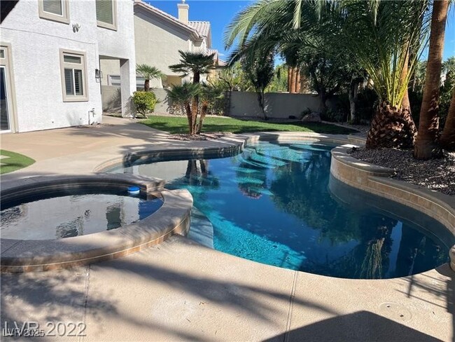 4649 El Camino Cabos Dr