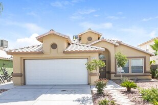 5514 Night Swim Ln in Las Vegas, NV - Building Photo