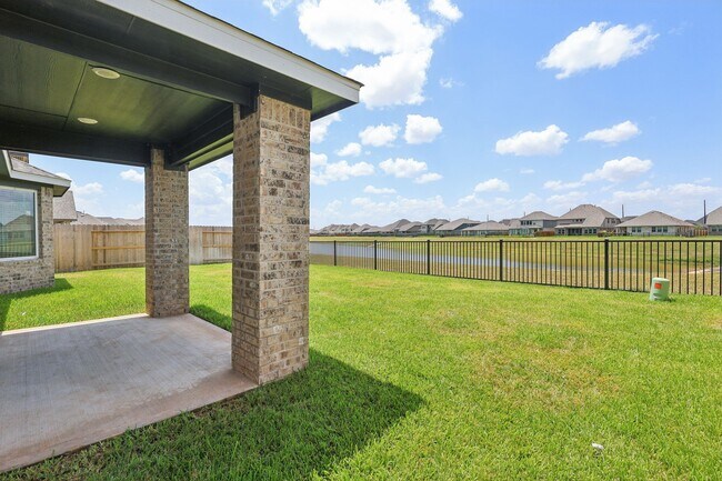 2639 Clapbread Ln in Rosenberg, TX - Building Photo - Building Photo