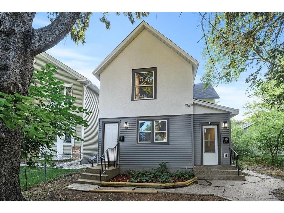 3606 N Bryant Ave in Minneapolis, MN - Building Photo