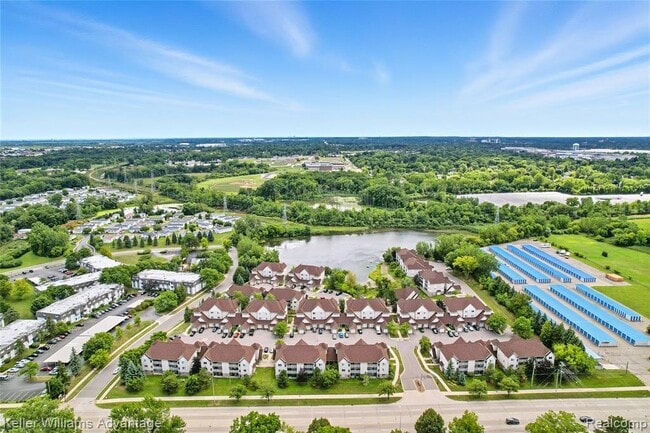 863 Brandon Ave in Pontiac, MI - Building Photo - Building Photo