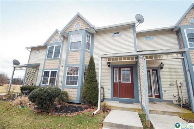112 Freedom Ct in Bethlehem, PA - Building Photo - Building Photo