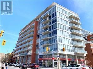 property at 354-354 Gladstone Ave