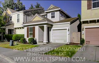 3696 Naturita Way in Sacramento, CA - Building Photo