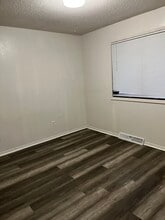 1308 E 29th St, Unit 1308 in Des Moines, IA - Building Photo - Building Photo