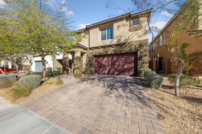 2324 Mundare Dr in Henderson, NV - Building Photo - Building Photo