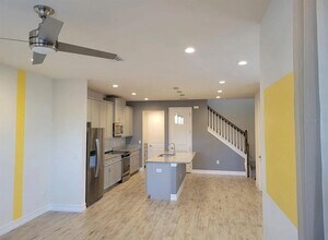 3231 Painted Blossom Ct in Lutz, FL - Building Photo - Building Photo