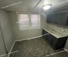 658 Connecticut St in Gary, IN - Foto de edificio - Building Photo