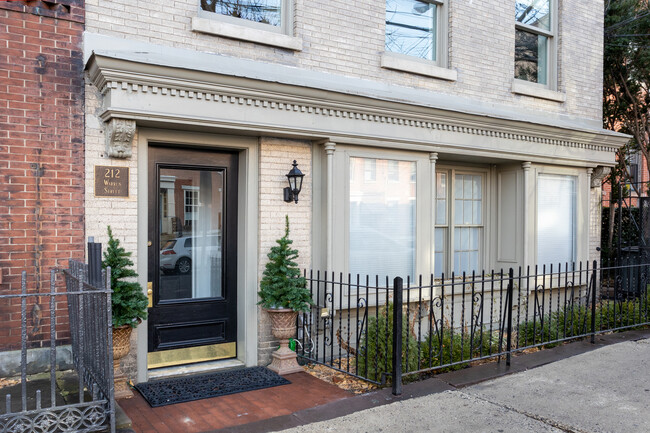 212 Warren St in Jersey City, NJ - Foto de edificio - Building Photo