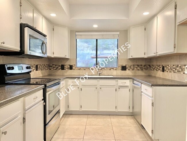 property at 7255 E Snyder Rd