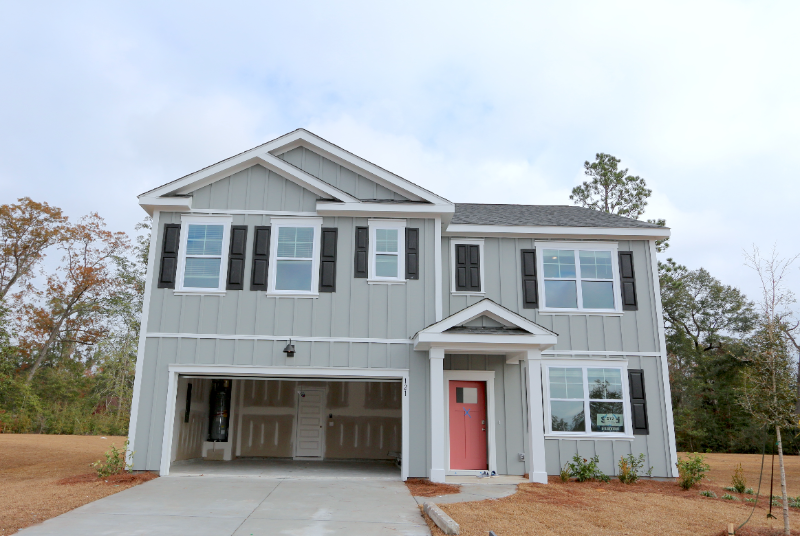 121 Buckeye Rd in Guyton, GA - Building Photo