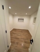 11 Howard Av in Burnaby, BC - Building Photo - Building Photo