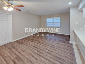 318 Terrace Dr in Brandon, FL - Building Photo - Building Photo