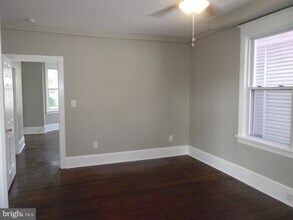 215 W Olive St in Westville, NJ - Building Photo - Building Photo