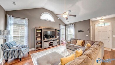 2031 Blake Bottom Rd NW in Huntsville, AL - Building Photo - Building Photo