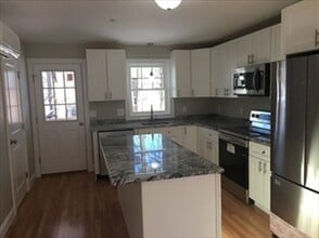 40 Depot St in Douglas, MA - Foto de edificio - Building Photo