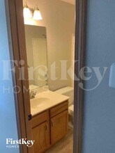 11425 N Farley Ave in Kansas City, MO - Building Photo - Building Photo