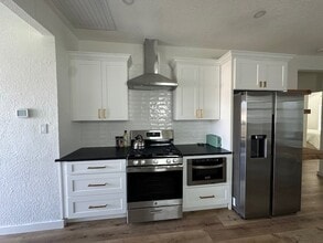 1311 E 35th St in Houston, TX - Building Photo - Building Photo