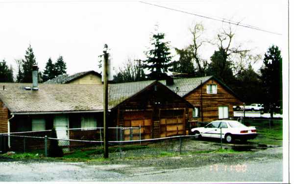 24317 92nd Ave W in Edmonds, WA - Building Photo