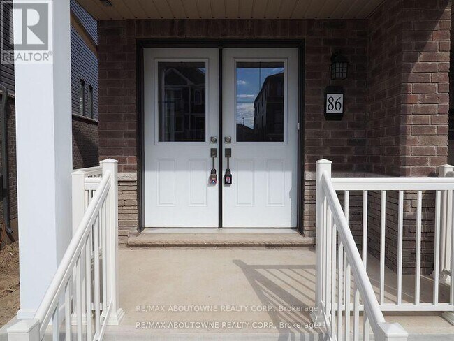 86 Norwich Cres in Haldimand, ON - Building Photo - Building Photo