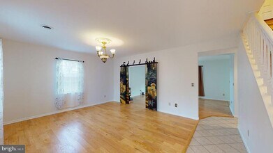 252 S Lakewood Dr in Ridgeley, WV - Building Photo - Building Photo