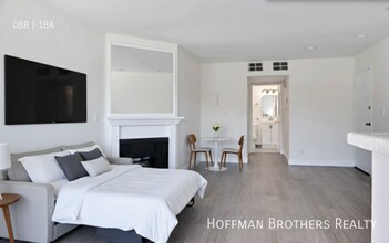 1520 N Vista St in Los Angeles, CA - Building Photo - Building Photo