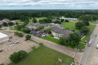 Holiday Summerfield Estates in Shreveport, LA - Building Photo - Building Photo