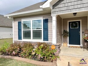190 Red Tail Cir in Byron, GA - Building Photo - Building Photo