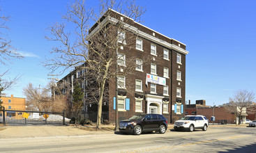 Cornerstone Apartments in Cleveland, OH - Building Photo - Building Photo