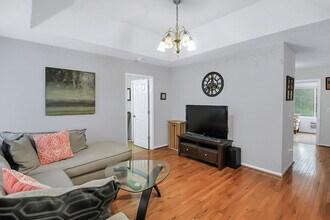 151 Renaissance Way in Columbia, SC - Building Photo - Building Photo