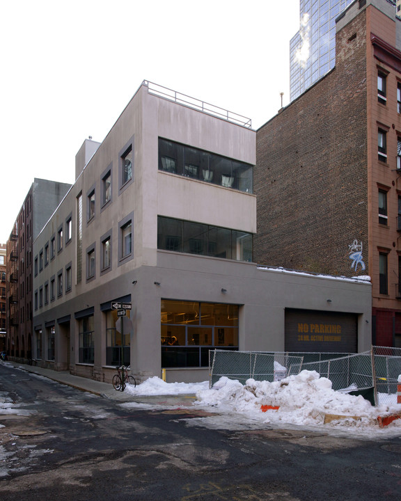 11-13 Hubert St in New York, NY - Building Photo