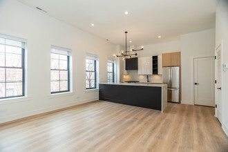 1875 N Dayton St in Chicago, IL - Building Photo - Building Photo