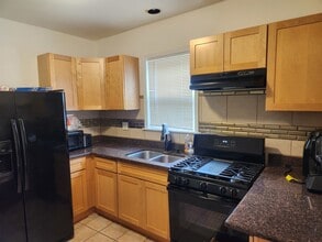 1710 N Meade Ave in Chicago, IL - Building Photo - Building Photo
