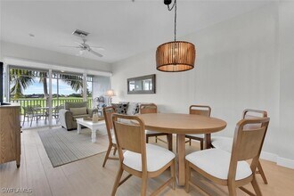 7925 Mahogany Run Ln in Naples, FL - Building Photo - Building Photo