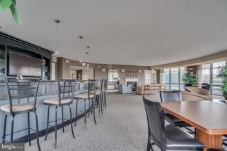 11800 Sunset Hills Rd-Unit -414 in Reston, VA - Building Photo - Building Photo